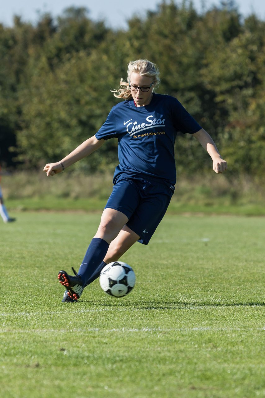 Bild 85 - B-Juniorinnen Krummesser SV - SV Henstedt Ulzburg : Ergebnis: 0:3